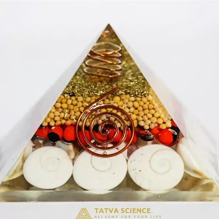Gomti Chakra Orgone Pyramid With Red And White Chirmi Seed2